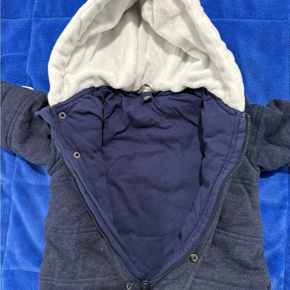 Calvin Klein Snowsuit - Picture 6 of 6